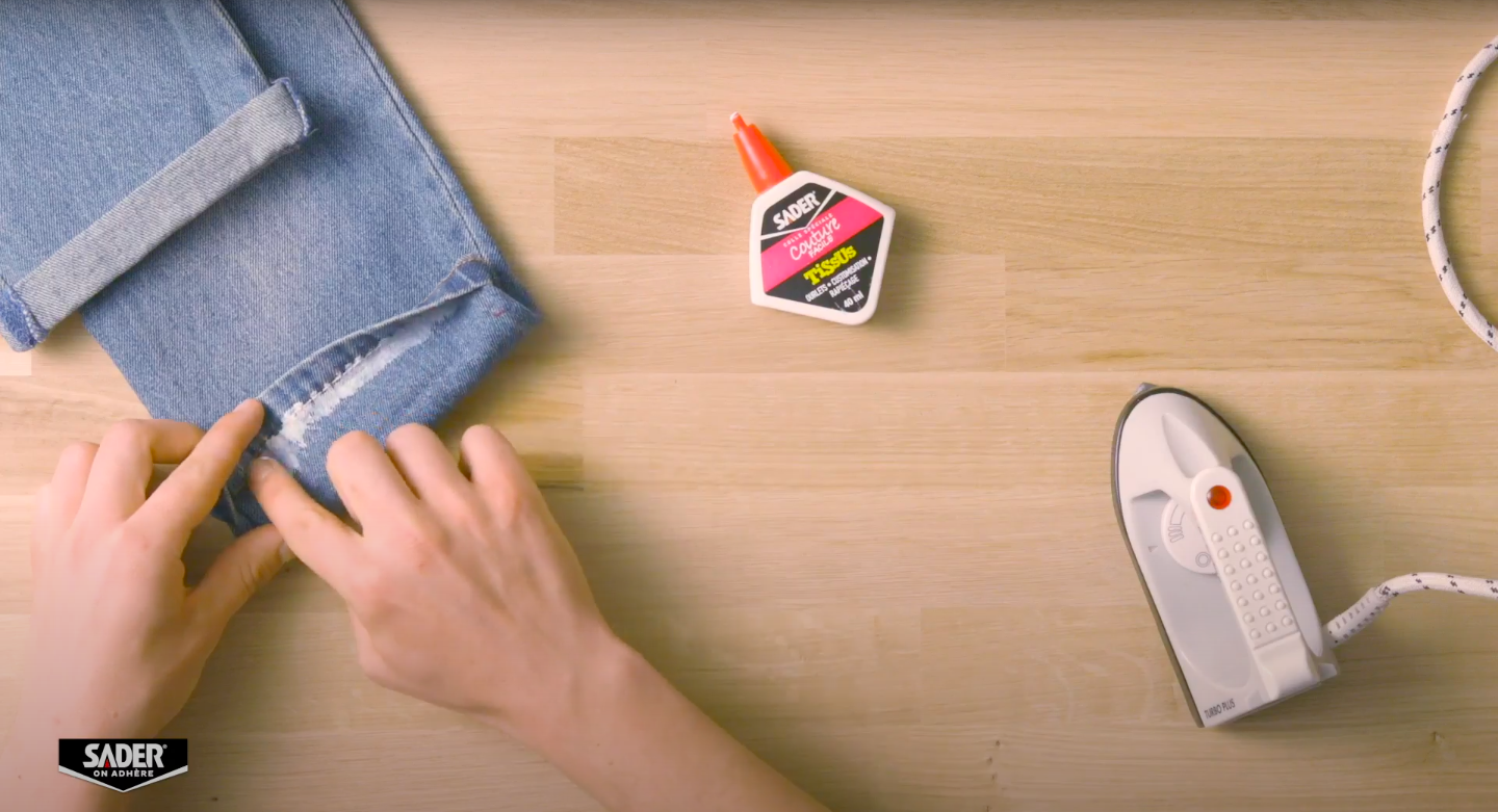 Comment coller du tissu ? Trouver des distributeurs
